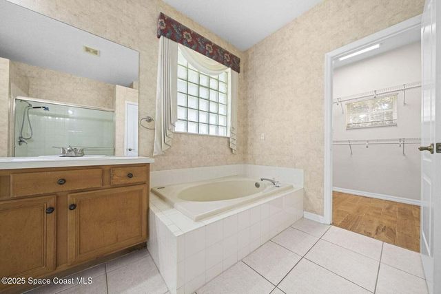 816 Autumn Glen Drive, Melbourne, FL 32940