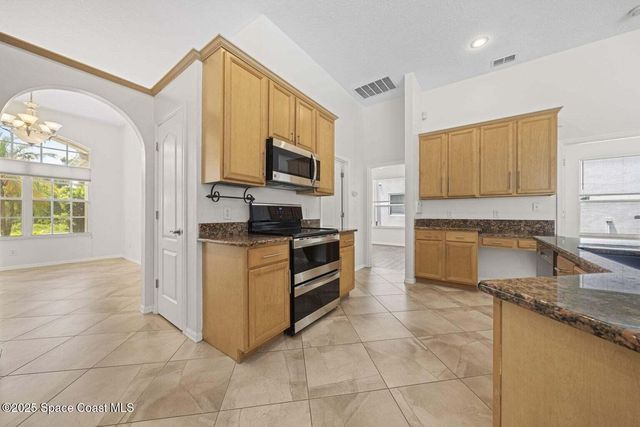 816 Autumn Glen Drive, Melbourne, FL 32940