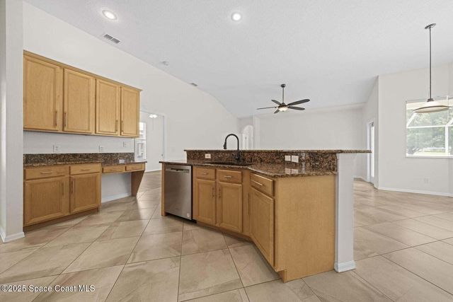 816 Autumn Glen Drive, Melbourne, FL 32940