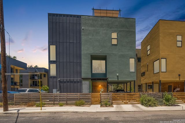 137 Lotus, San Antonio, TX 78210