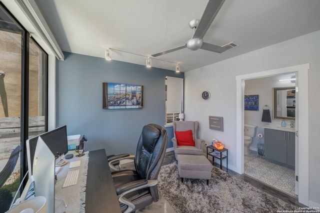 137 Lotus, San Antonio, TX 78210