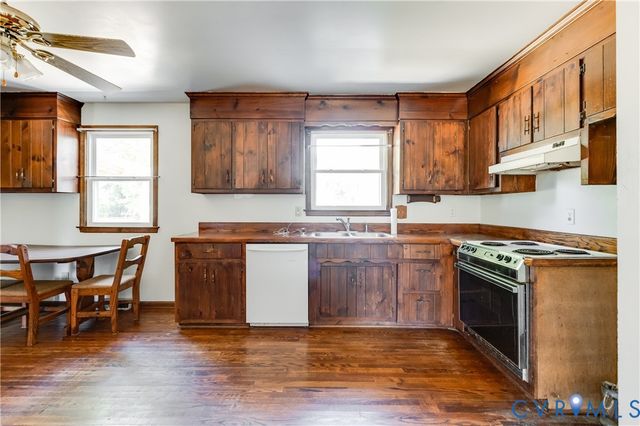 9618 Kathleen Dr, Chesterfield, VA 23803