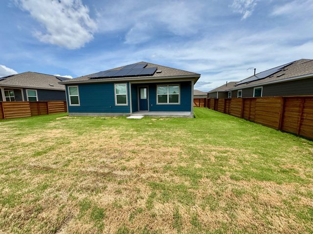 440 Doherty, Kyle, TX 78640