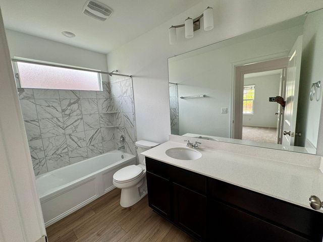 440 Doherty, Kyle, TX 78640