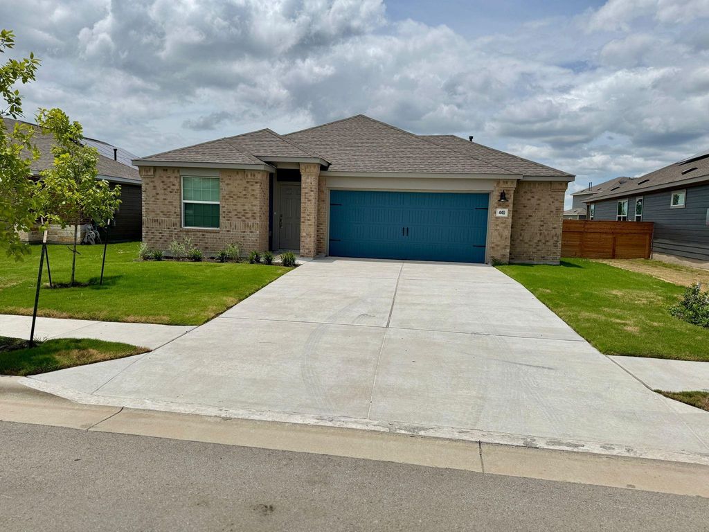 440 Doherty, Kyle, TX 78640