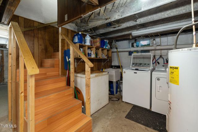 811 Crescent Street, Morristown, TN 37813