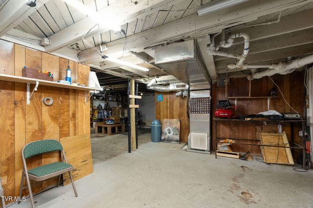 811 Crescent Street, Morristown, TN 37813