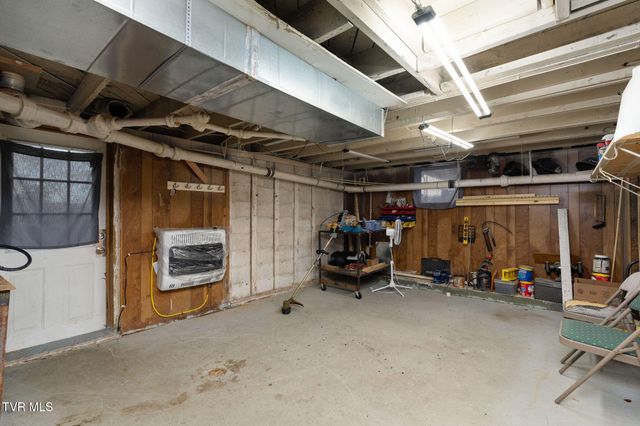 811 Crescent Street, Morristown, TN 37813