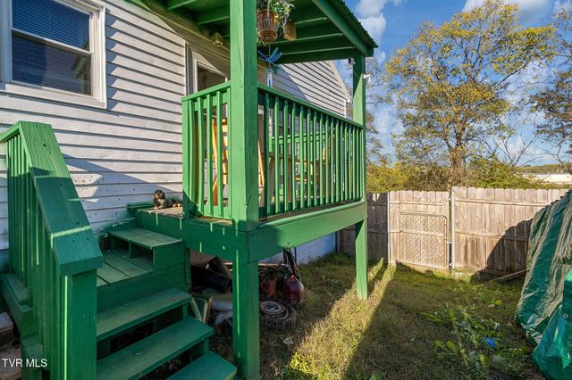 811 Crescent Street, Morristown, TN 37813