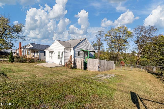 811 Crescent Street, Morristown, TN 37813