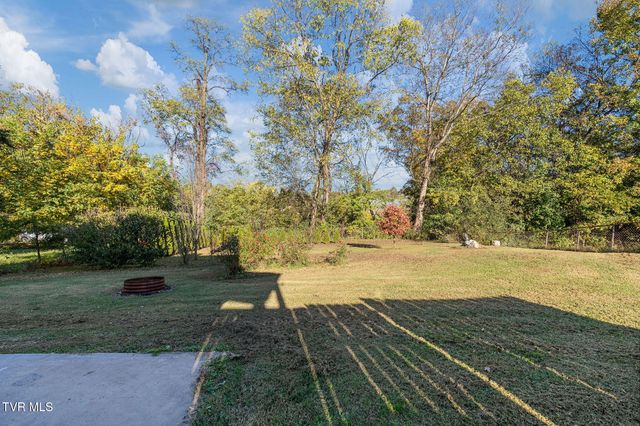 811 Crescent Street, Morristown, TN 37813