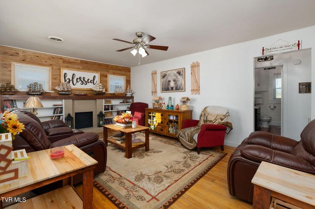 811 Crescent Street, Morristown, TN 37813