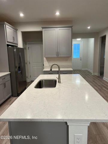 504 BLUE DAZE Street, Yulee, FL 32097