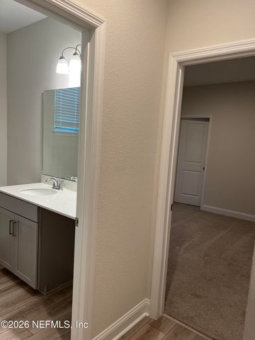 504 BLUE DAZE Street, Yulee, FL 32097