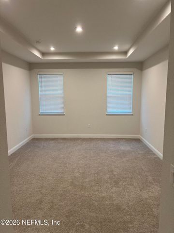 504 BLUE DAZE Street, Yulee, FL 32097