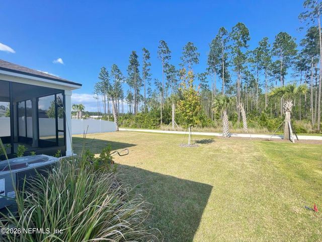 504 BLUE DAZE Street, Yulee, FL 32097