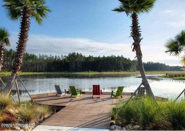 504 BLUE DAZE Street, Yulee, FL 32097