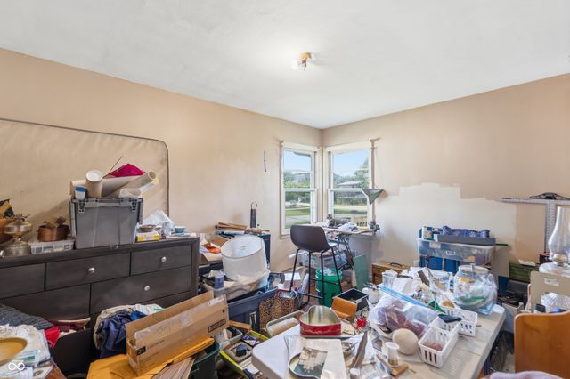 8813 E 16th Street, Indianapolis, IN 46219
