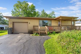 8813 E 16th Street, Indianapolis, IN 46219