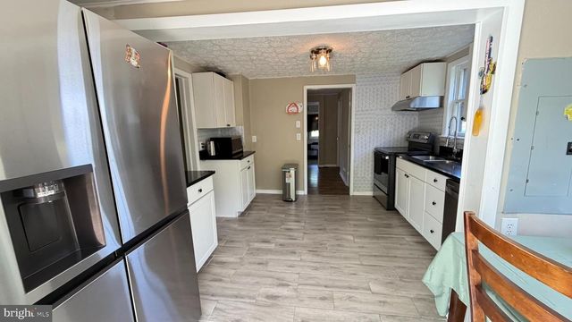 45 FIGGINS RD, Front Royal, VA 22630