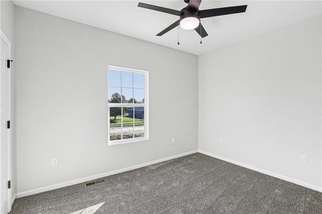 316 NE 51 Road, Warrensburg, MO 64093