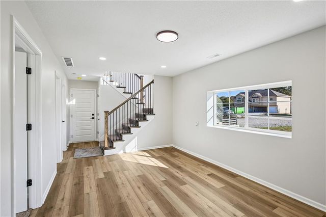 316 NE 51 Road, Warrensburg, MO 64093