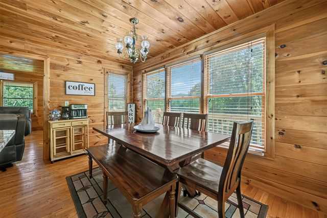 220 Chat-A-While Lane, Morganton, GA 30560