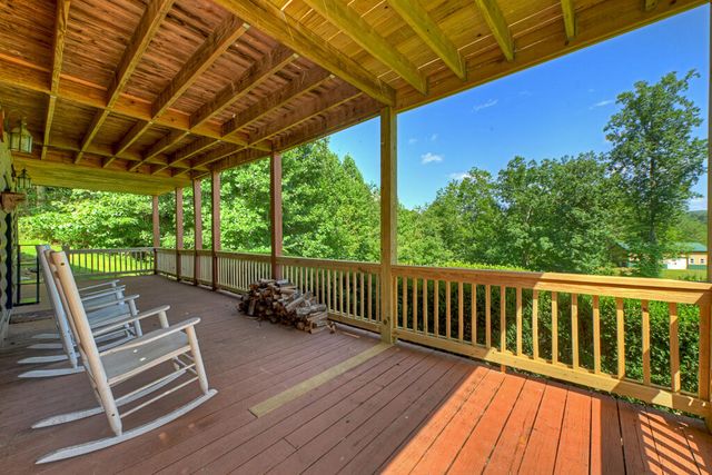 220 Chat-A-While Lane, Morganton, GA 30560