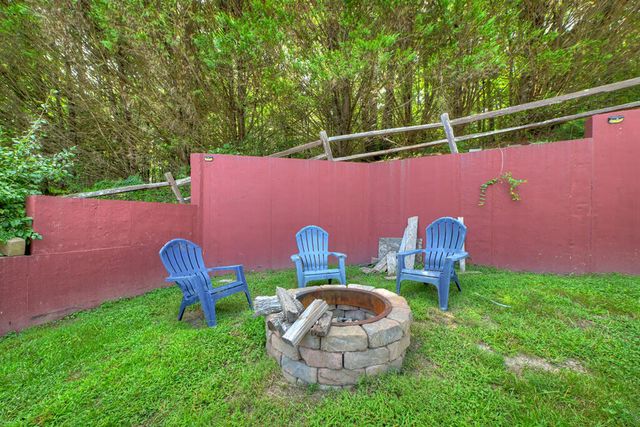 220 Chat-A-While Lane, Morganton, GA 30560