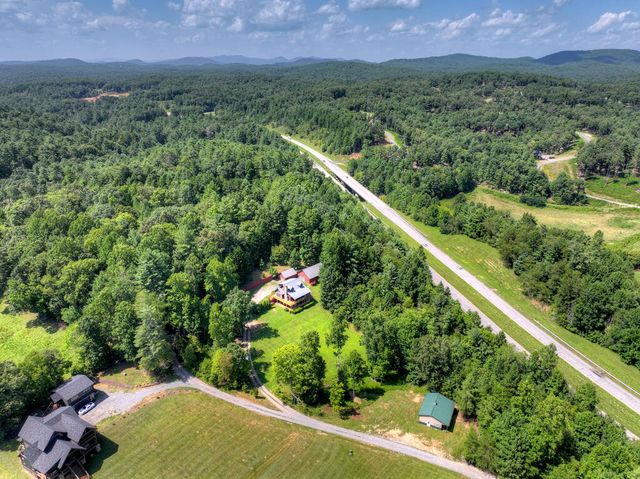 220 Chat-A-While Lane, Morganton, GA 30560