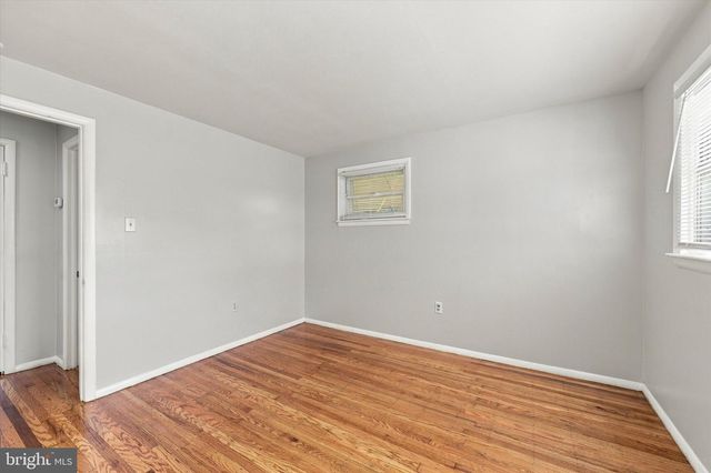 2105 N BENT LN, Aston, PA 19014