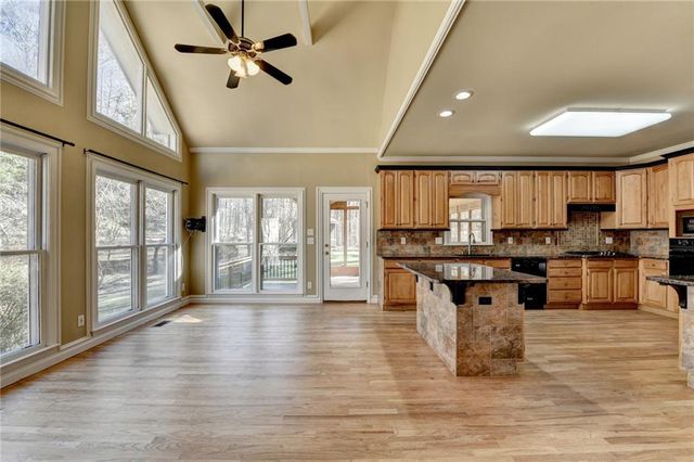 60 Hickory Hill Drive, Oxford, GA 30054