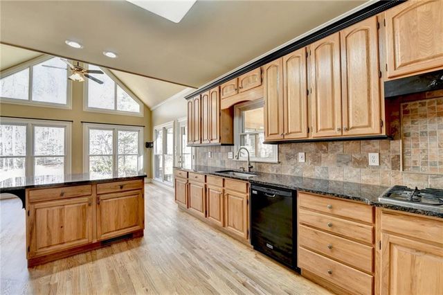 60 Hickory Hill Drive, Oxford, GA 30054