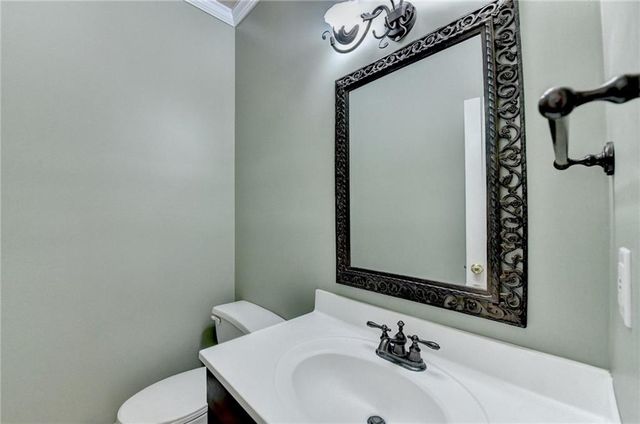 60 Hickory Hill Drive, Oxford, GA 30054