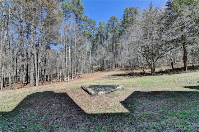 60 Hickory Hill Drive, Oxford, GA 30054