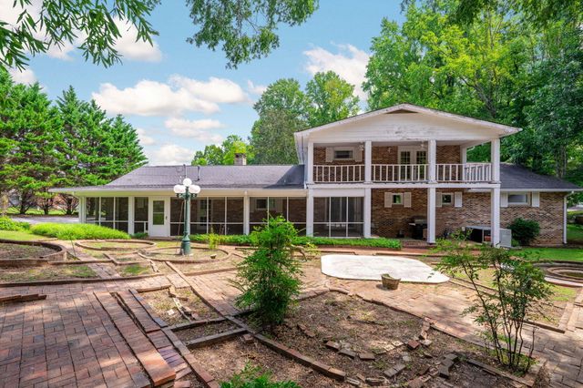 9113 Edgewater Road, Chattanooga, TN 37416