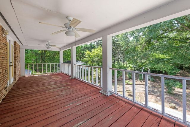 9113 Edgewater Road, Chattanooga, TN 37416