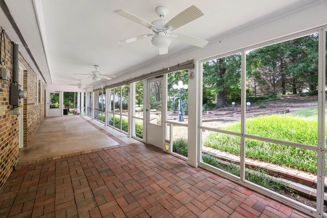 9113 Edgewater Road, Chattanooga, TN 37416