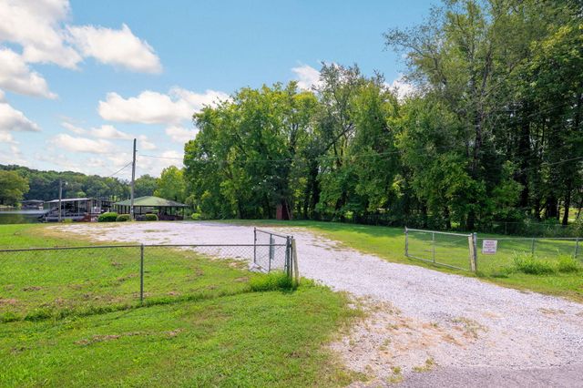9113 Edgewater Road, Chattanooga, TN 37416