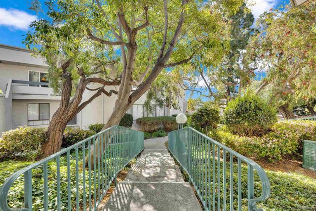 2308 Altisma Way 118, Carlsbad, CA 92009