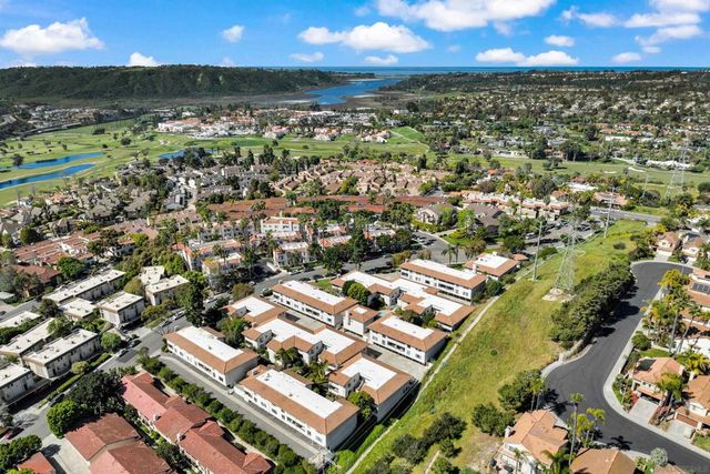 2308 Altisma Way 118, Carlsbad, CA 92009