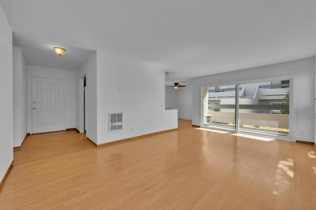 2308 Altisma Way 118, Carlsbad, CA 92009