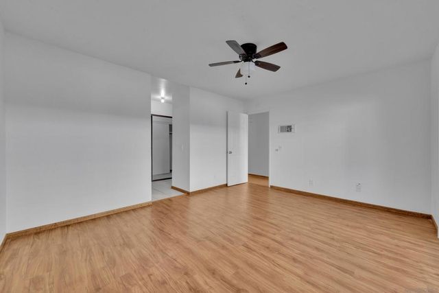 2308 Altisma Way 118, Carlsbad, CA 92009