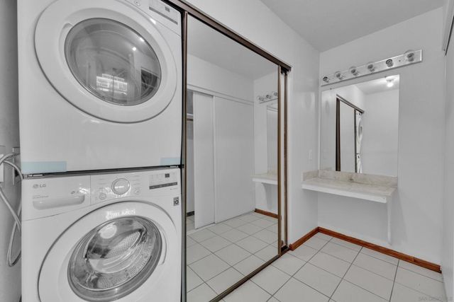 2308 Altisma Way 118, Carlsbad, CA 92009