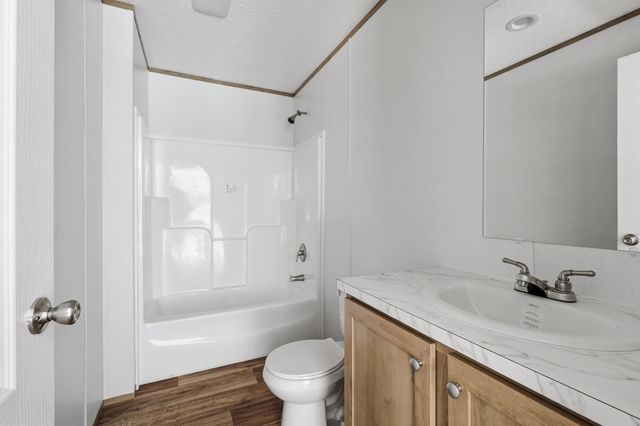 212 Gibson Road, Spartanburg, SC 29302