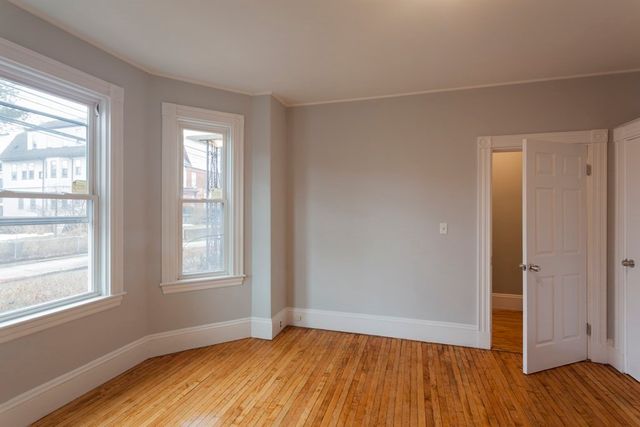 38 Cherry St 1, Somerville, MA 02144