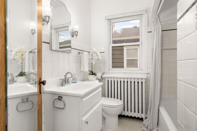 5904 Minnetonka Boulevard, Saint Louis Park, MN 55416