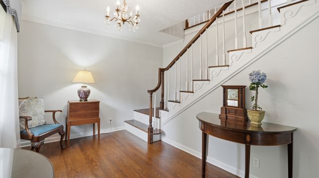 1205 Woodcrest Dr, Manchester, TN 37355