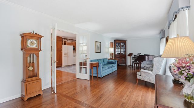 1205 Woodcrest Dr, Manchester, TN 37355