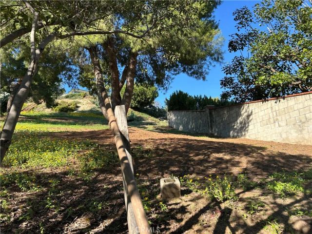 10553 McBroom, Sunland, CA 91040